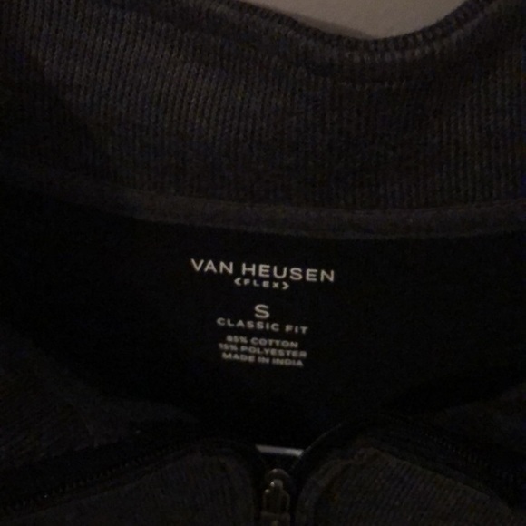 Gray 3/4 zip sweater - Picture 2 of 3